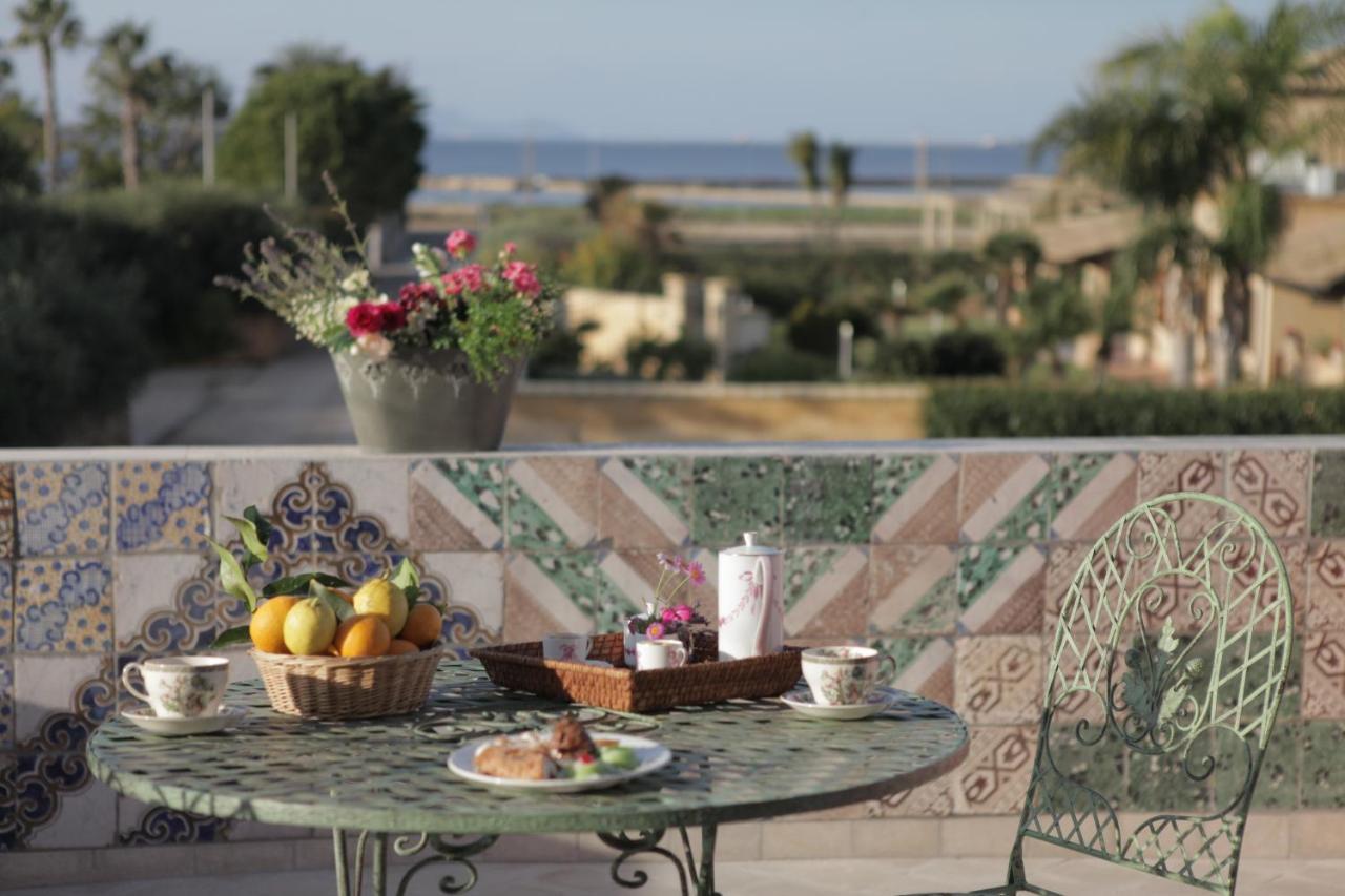 Antica Dimora La Porta Del Sale Bed & Breakfast มาร์ซาลา ภายนอก รูปภาพ